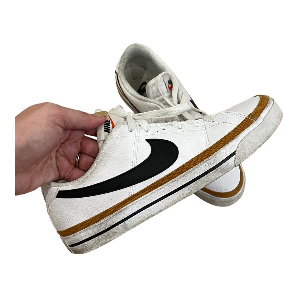 Nike Court Legacy